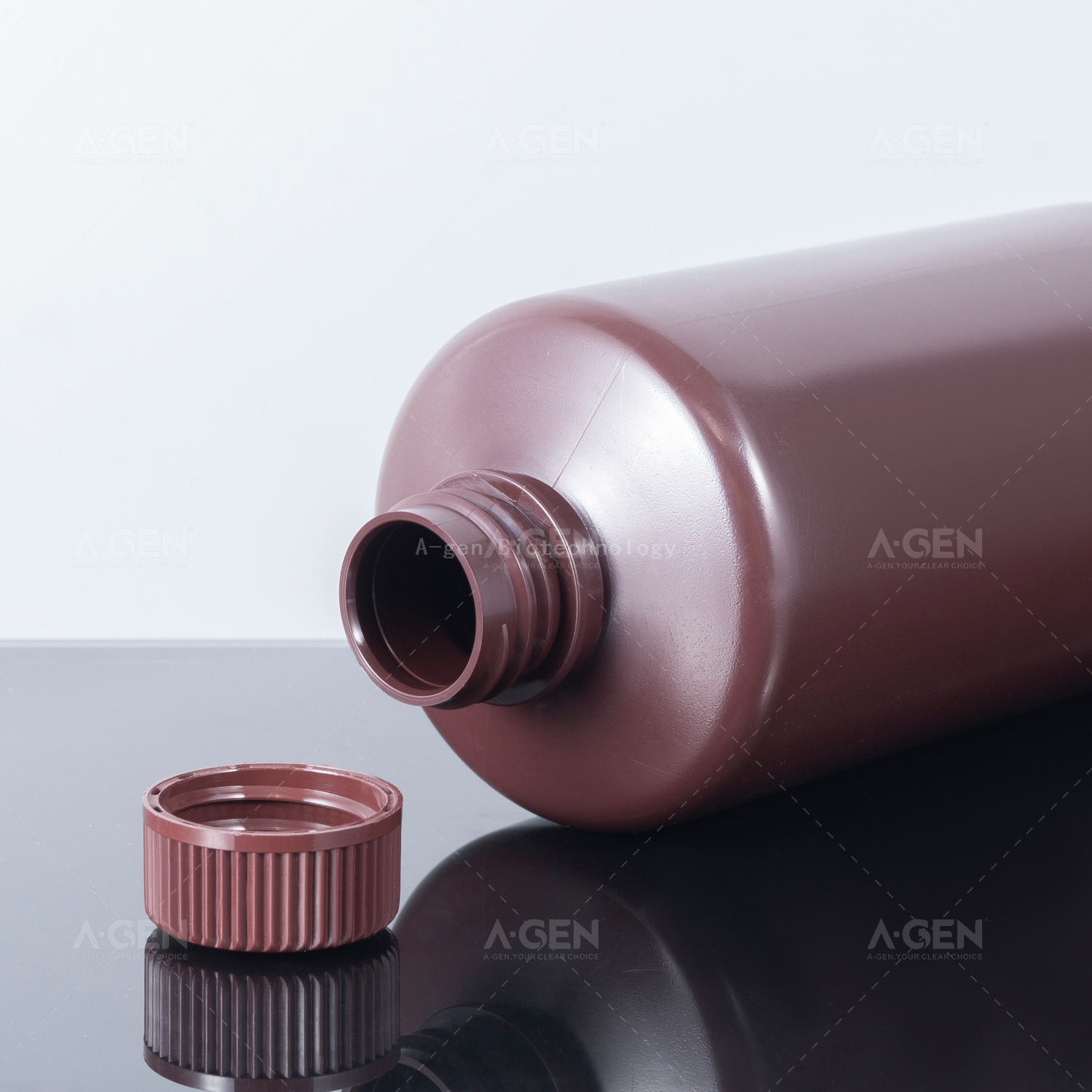 HDPE Brown 30mL 60mL 125mL 250mL 500mL 1000mL Reagent Bottle with Narrow Month