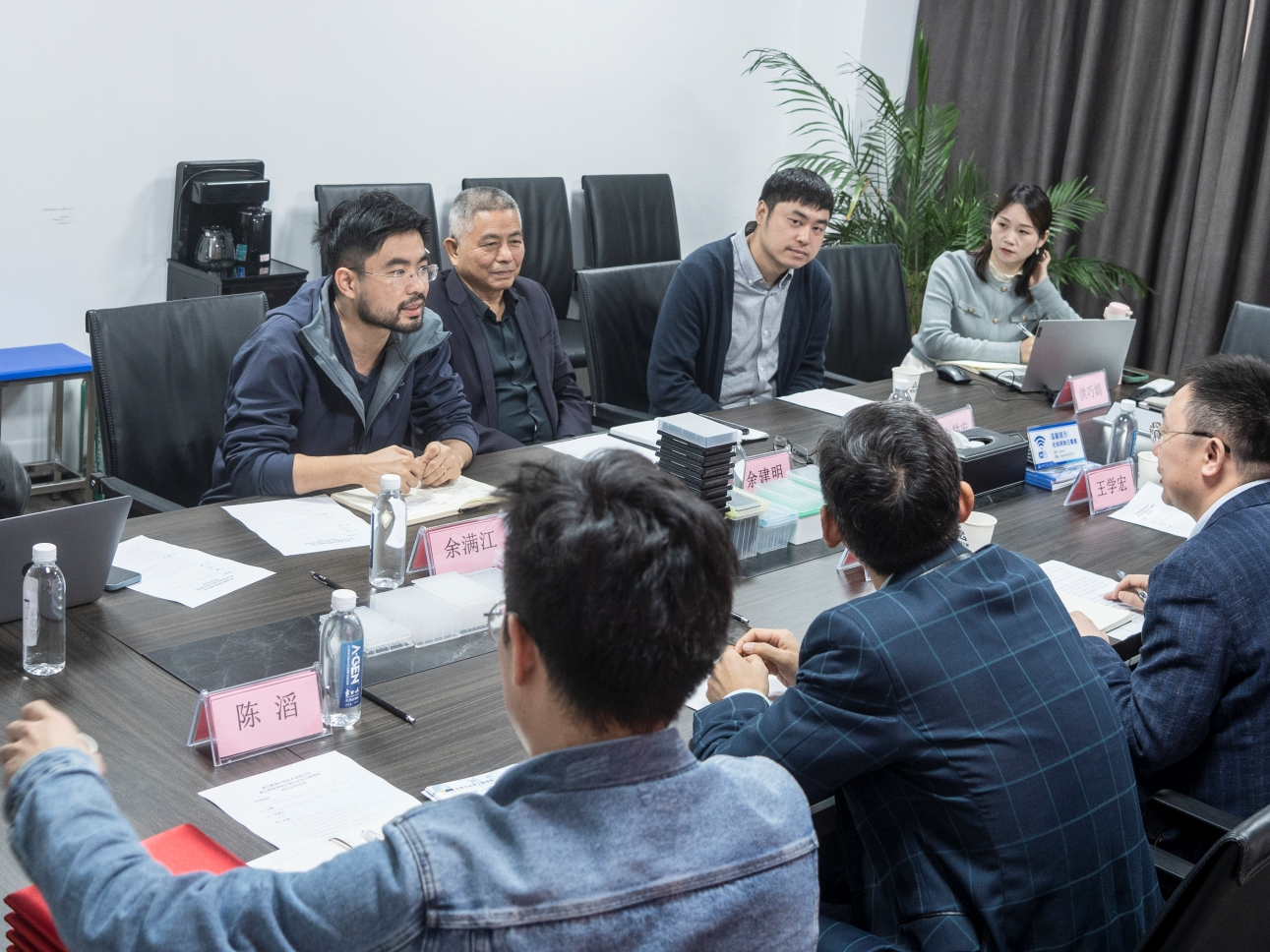 Aijin Information | Aijin Biotech signed a cooperation agreement with the School of Biochemistry, Zhejiang University of Science and Technology