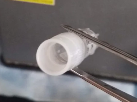 How to avoid hidden dangers of cryopreservation tubes? What are the methods?